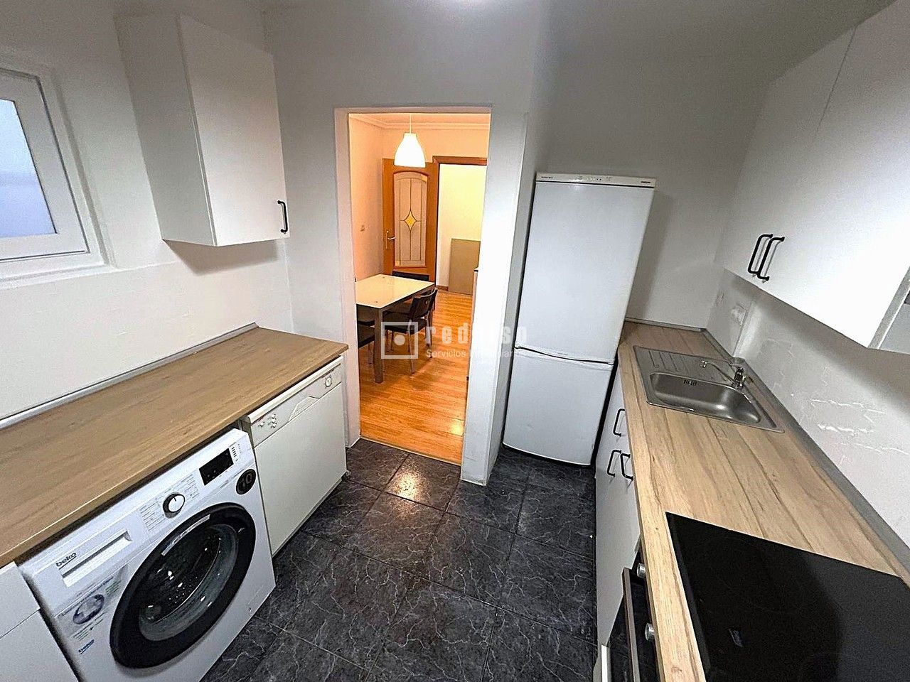 Piso en alquiler en  Coslada, Madrid  6/19