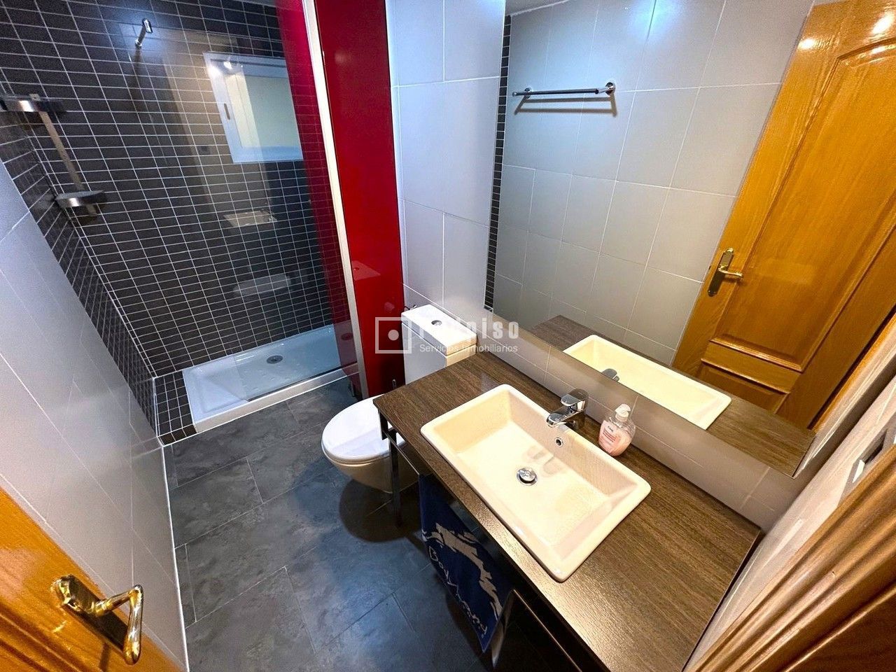 Piso en alquiler en  Coslada, Madrid  16/19