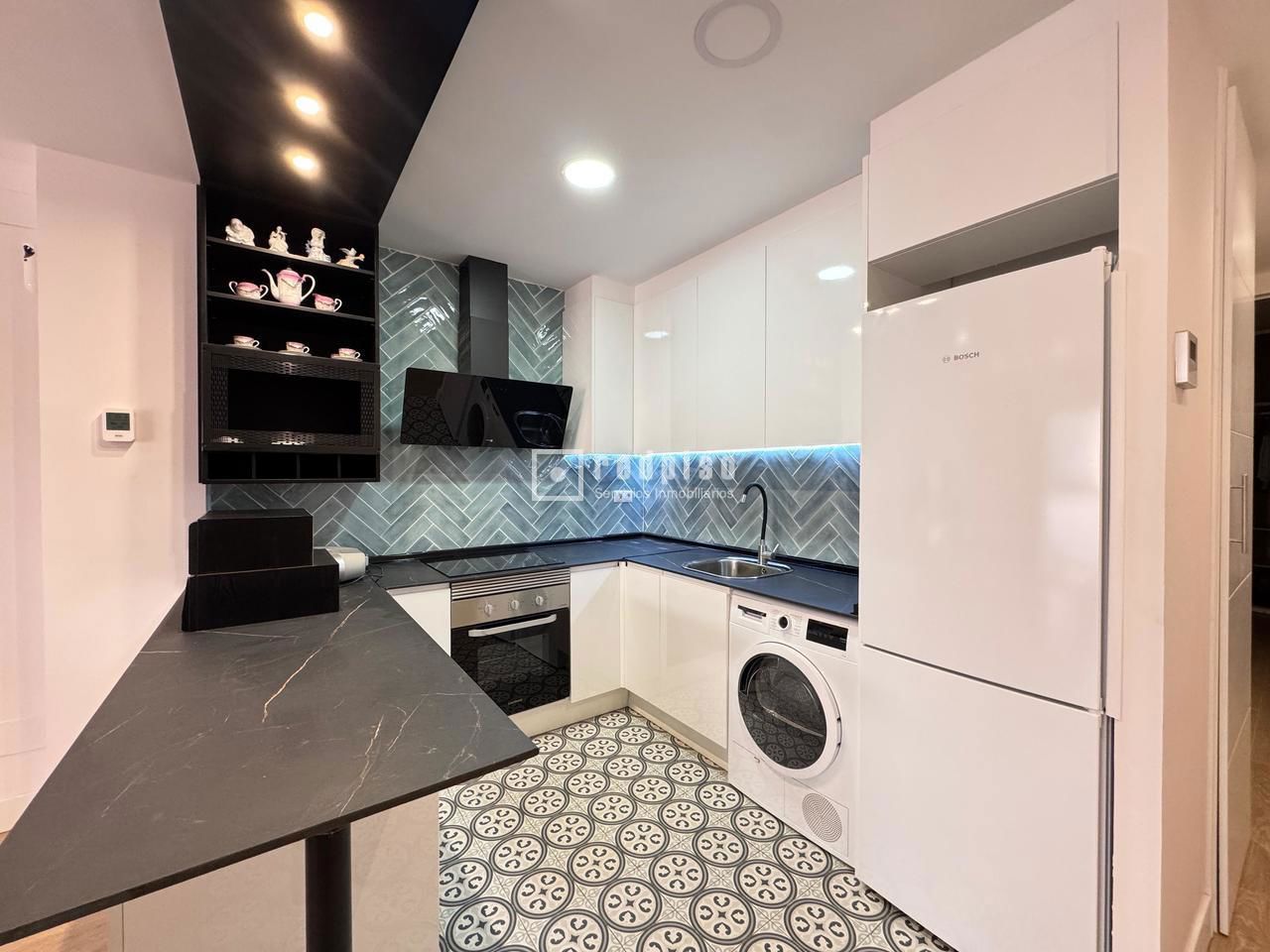 Piso en venta en  Vallecas, Madrid  1/1