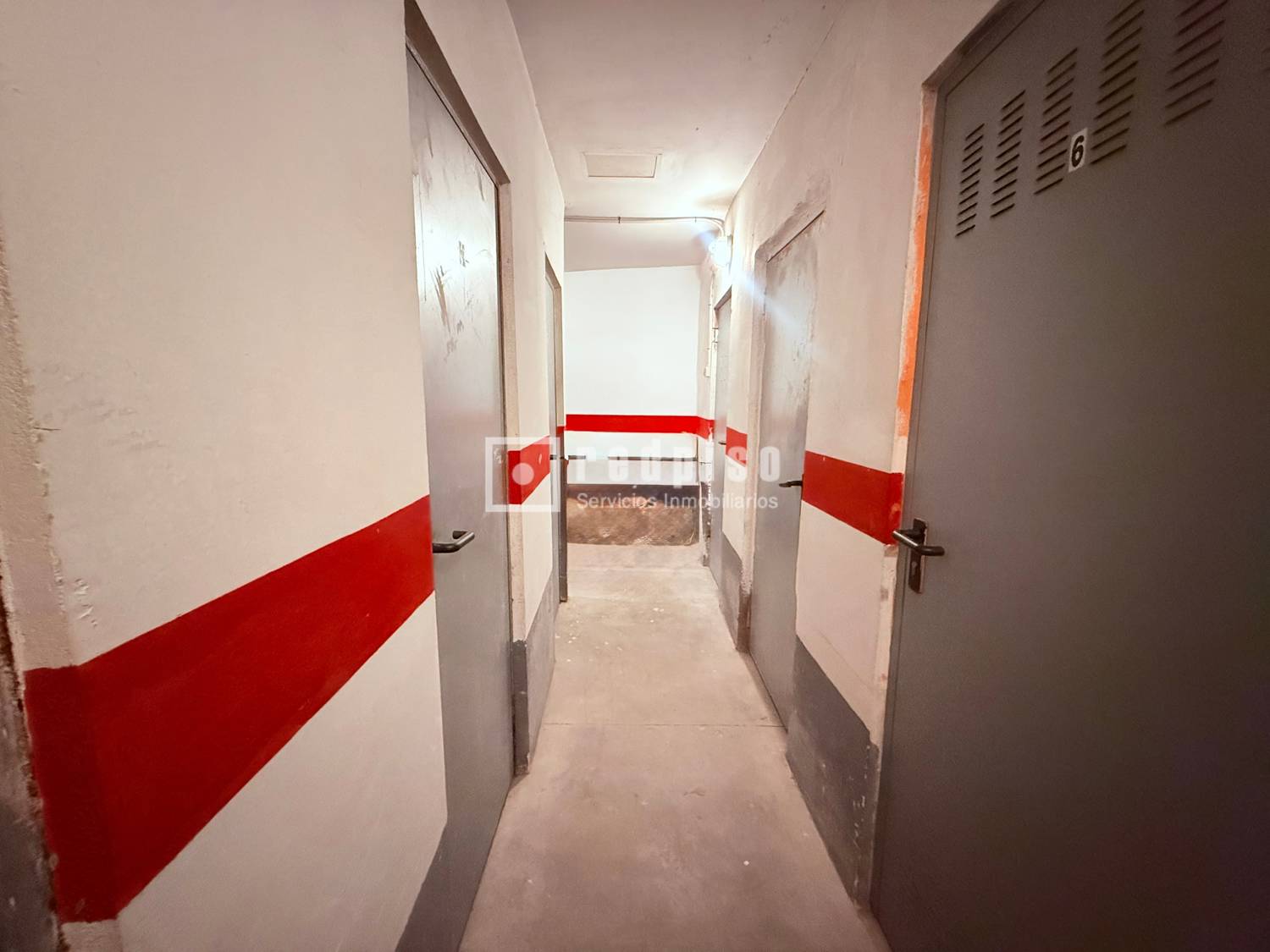 Trastero en venta  calle del Doctor Sanchis Bergon, Extramurs, Valencia  4/11