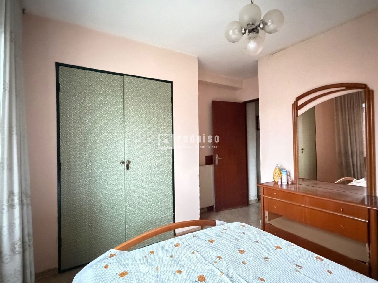 Piso en venta en Zarzaquemada, Madrid 14/19