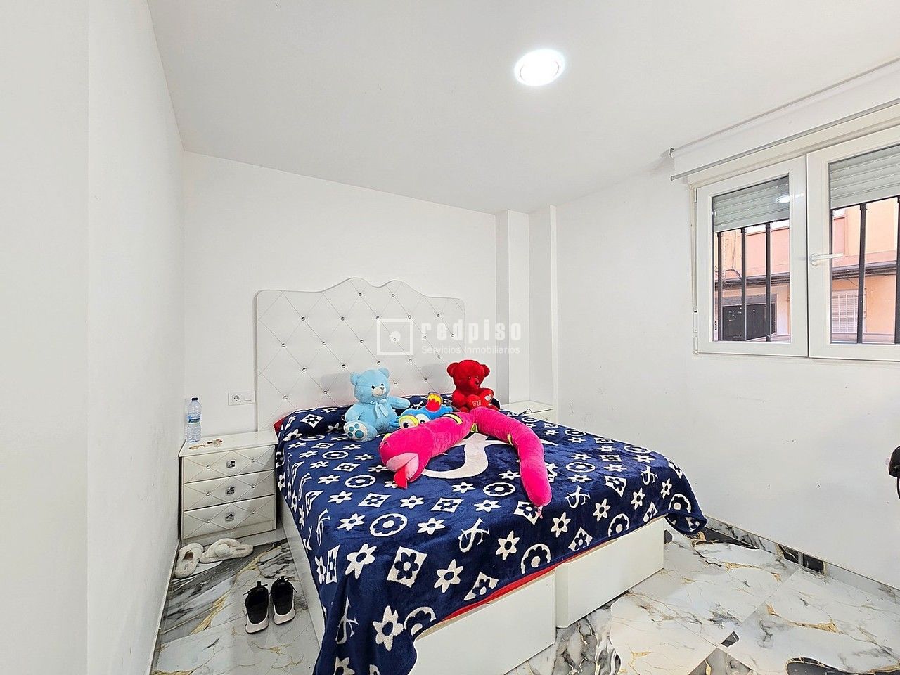 Local en venta  Xirivella, Valencia  8/11