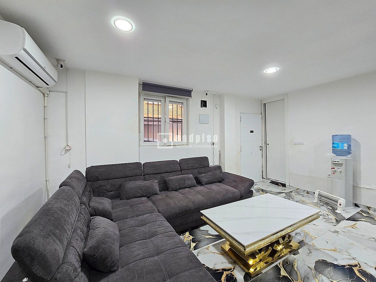 Local en venta  Xirivella, Valencia  3/11