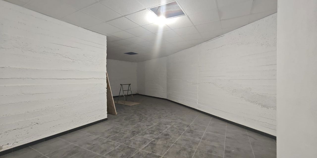 Local en alquiler en  El Álamo, Madrid  1/1