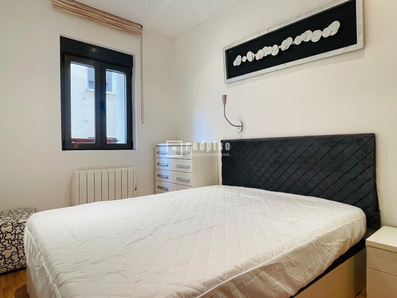 Piso en alquiler en calle De Robledillo, Chamberí, Madrid 17/21