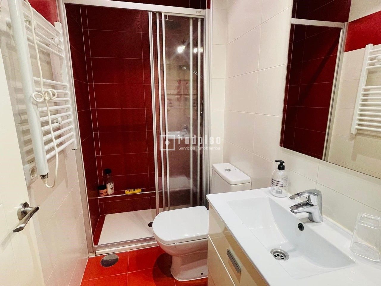 Piso en alquiler en calle De Robledillo, Chamberí, Madrid 16/21