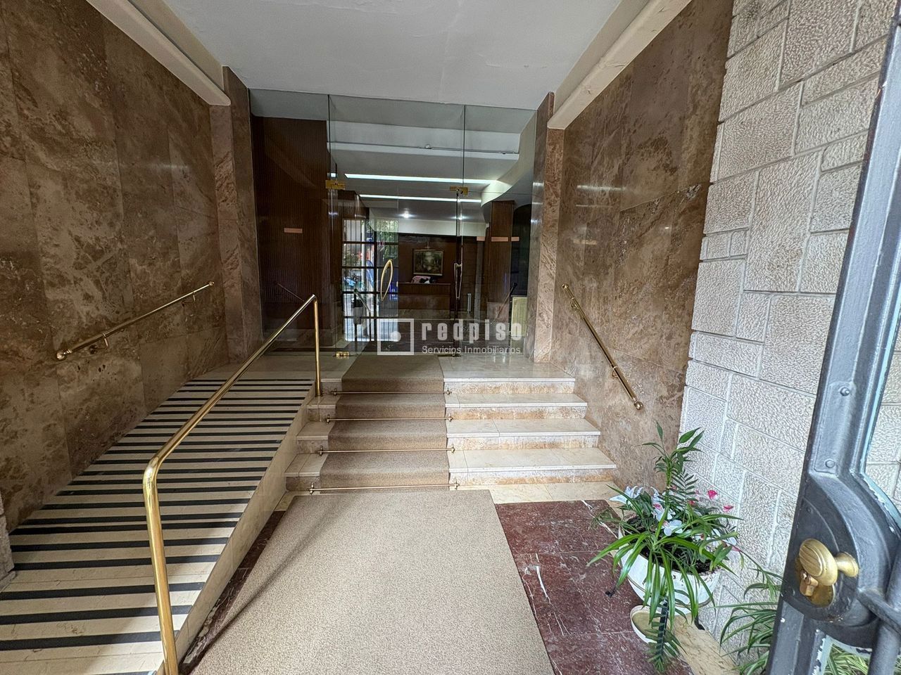 Piso en venta en Madrid 25/26