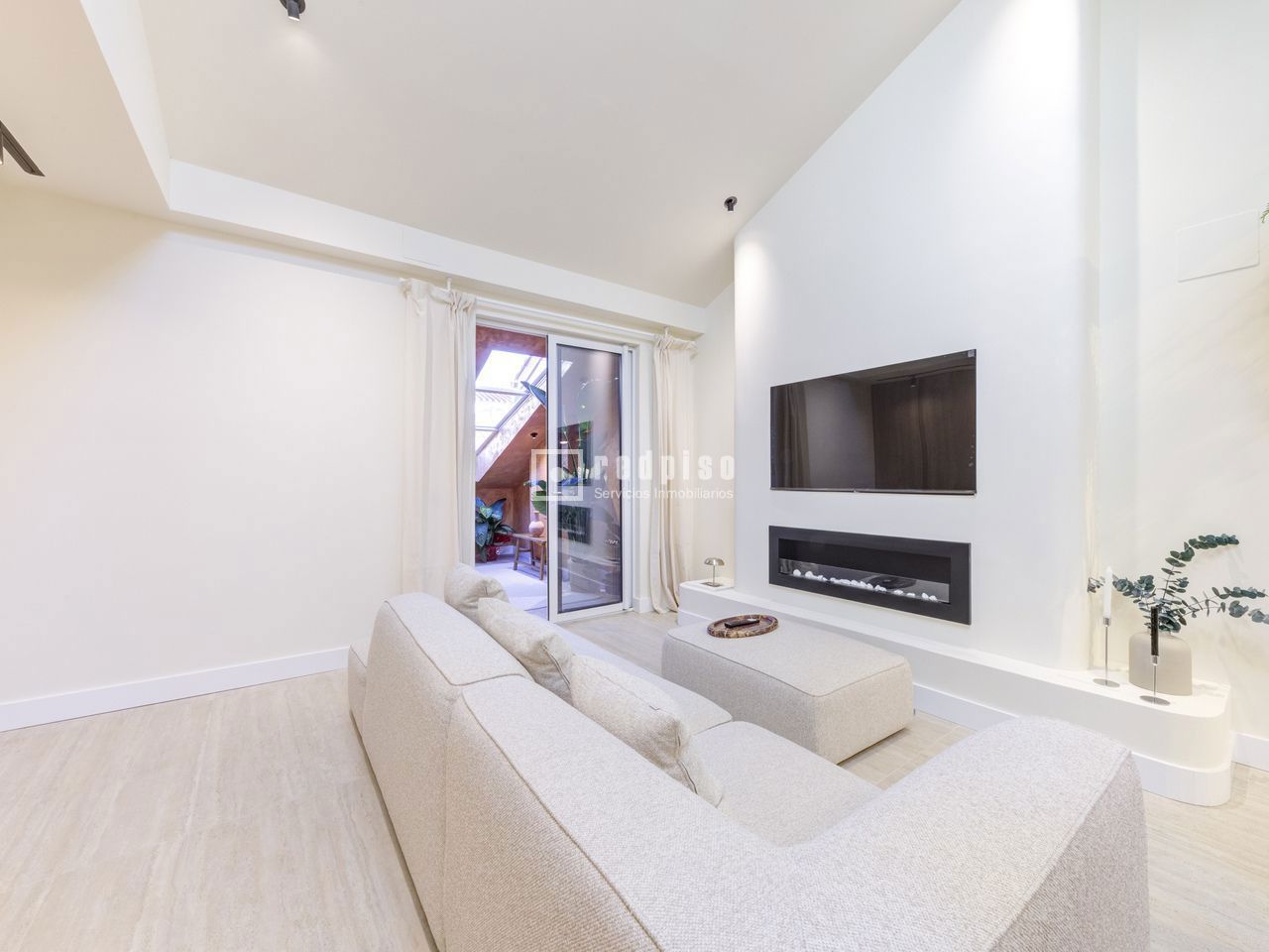 Piso en venta en calle De San Lorenzo, Madrid, Madrid 7/50