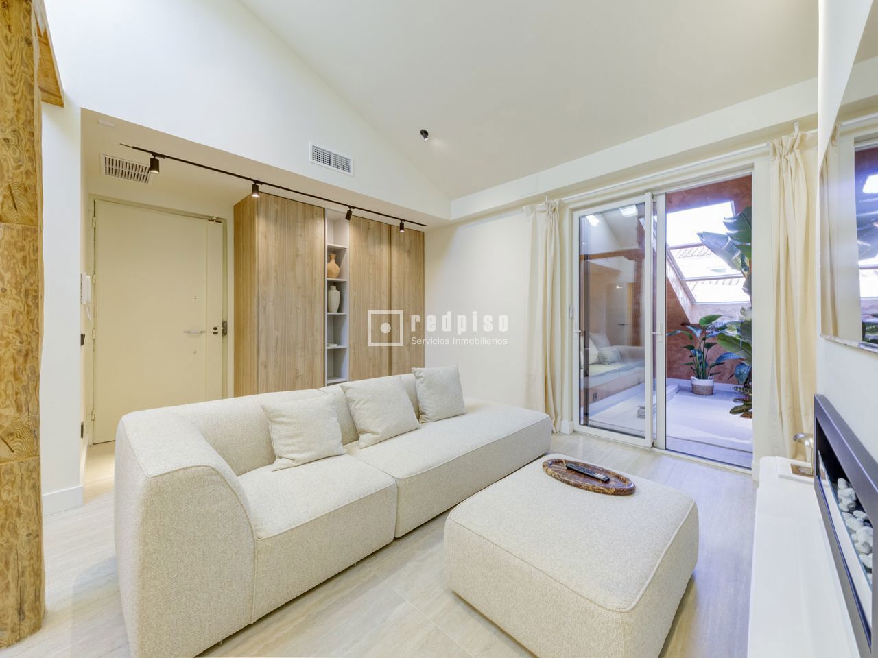 Piso en venta en calle De San Lorenzo, Madrid, Madrid 6/50