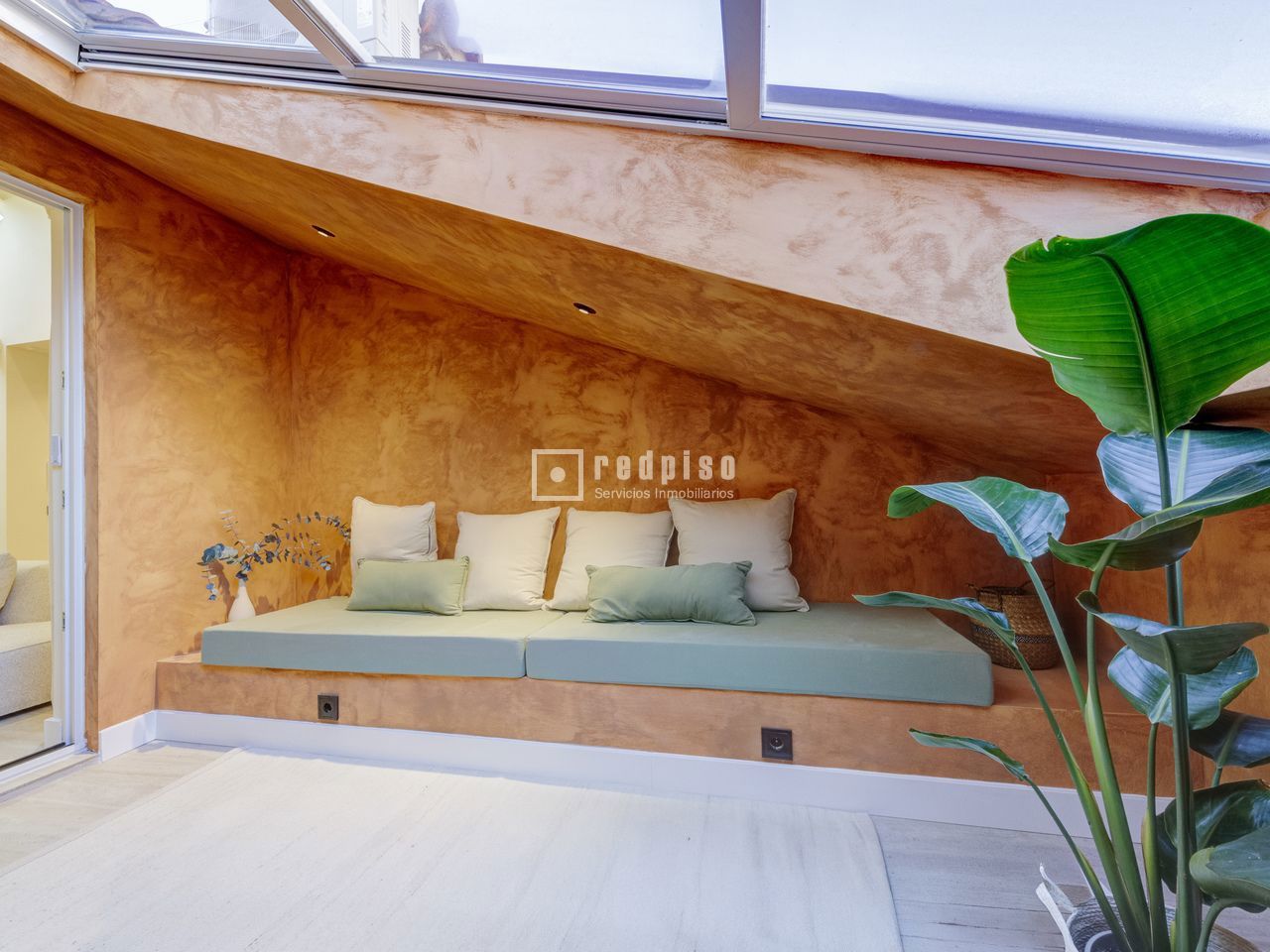 Piso en venta en calle De San Lorenzo, Madrid, Madrid 10/50