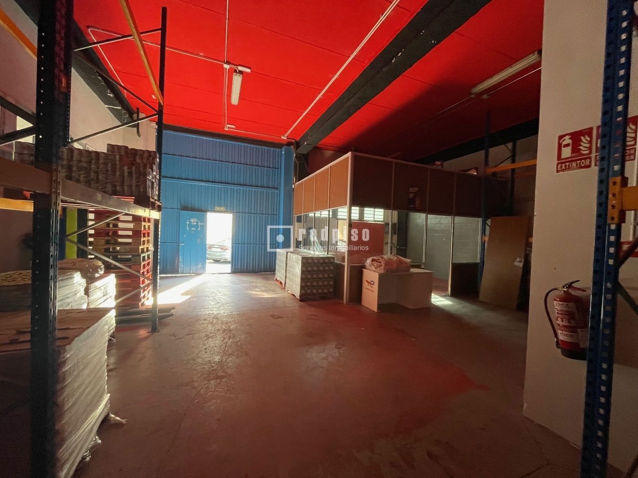 Industrial en venta en calle De Isabel Colbrand, Madrid, Madrid 2/12