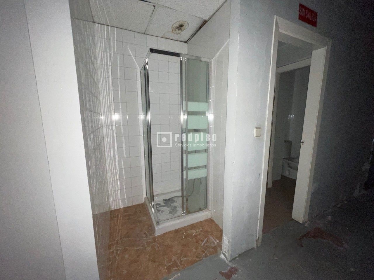 Industrial en venta en calle De Isabel Colbrand, Madrid, Madrid 12/12