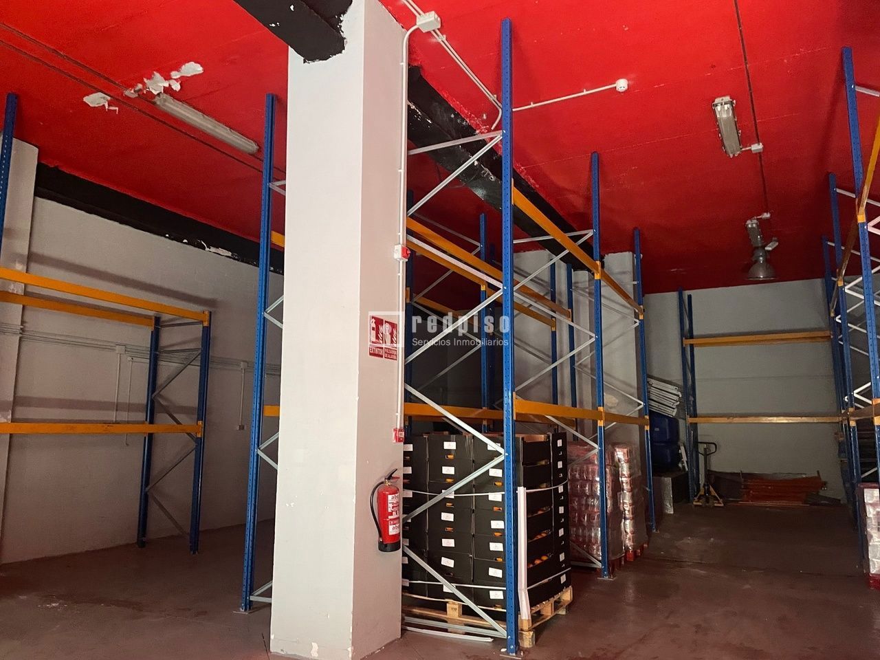 Industrial en venta en calle De Isabel Colbrand, Madrid, Madrid 8/12