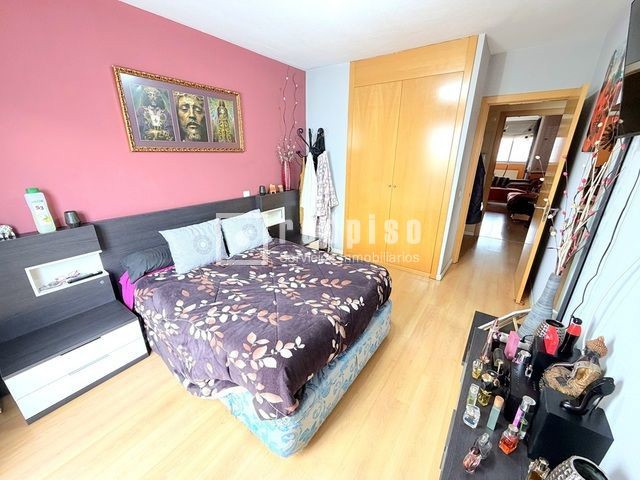 Piso en venta en calle De Los Montes Pirineos, Madrid, Madrid 7/24