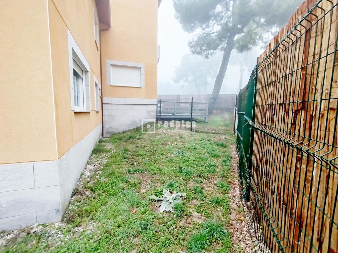 Casa en venta en  calle de Coruña, Cadalso de los Vidrios, Madrid  19/27