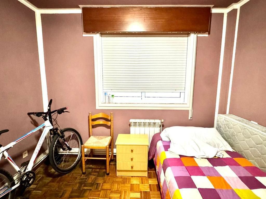 Piso en venta en  calle Tirso de Molina, Arteixo, A Coruña  16/37