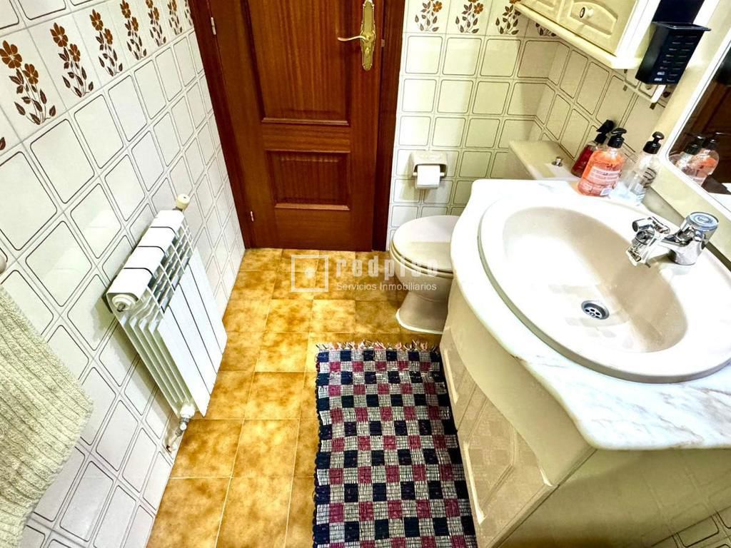 Piso en venta en  calle Tirso de Molina, Arteixo, A Coruña  26/37