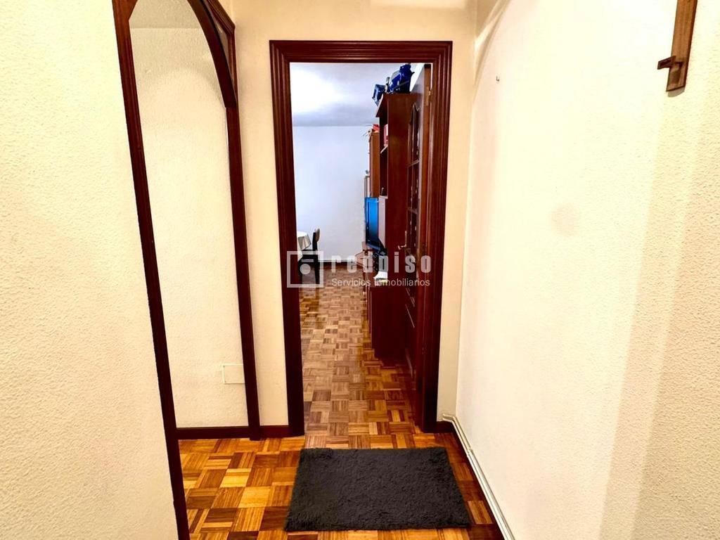 Piso en venta en  calle Tirso de Molina, 2, Arteixo, A Coruña  10/42