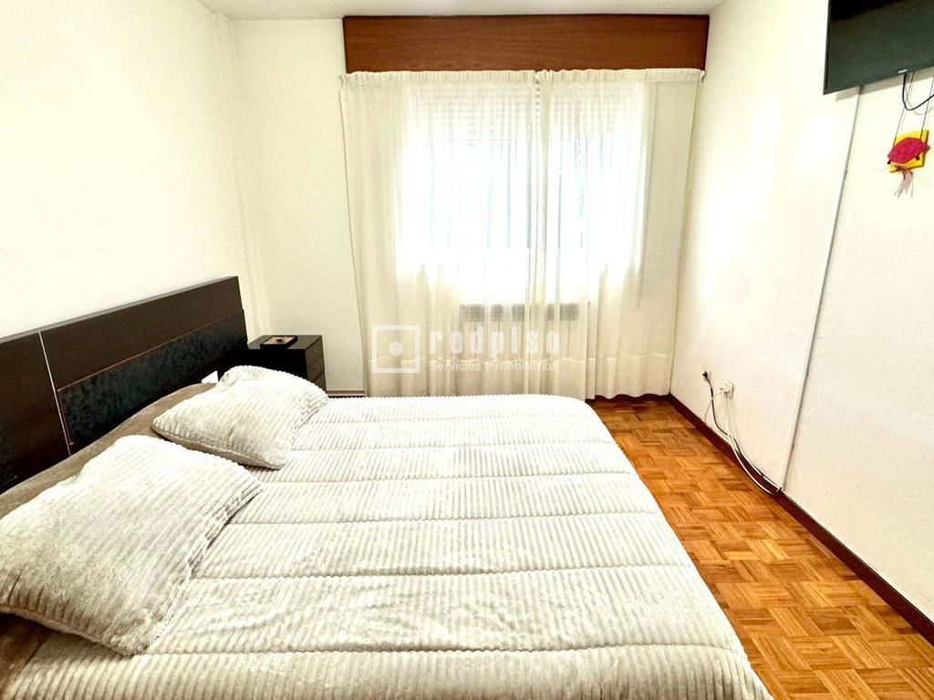 Piso en venta en  calle Tirso de Molina, 2, Arteixo, A Coruña  29/42
