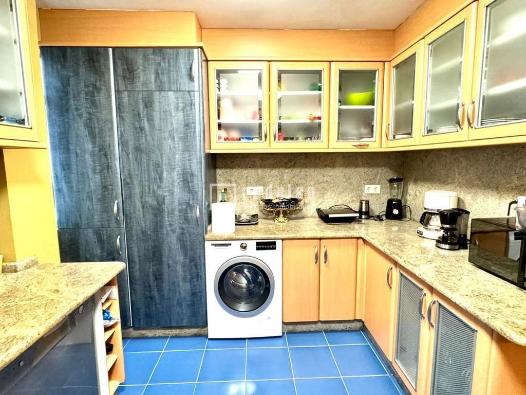 Piso en venta en  calle Tirso de Molina, 2, Arteixo, A Coruña  16/42