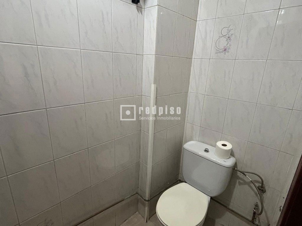 Local en venta en Móstoles, Madrid 8/12