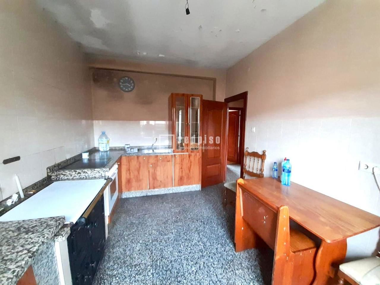 Casa en venta en  La Felguera, Asturias  6/8