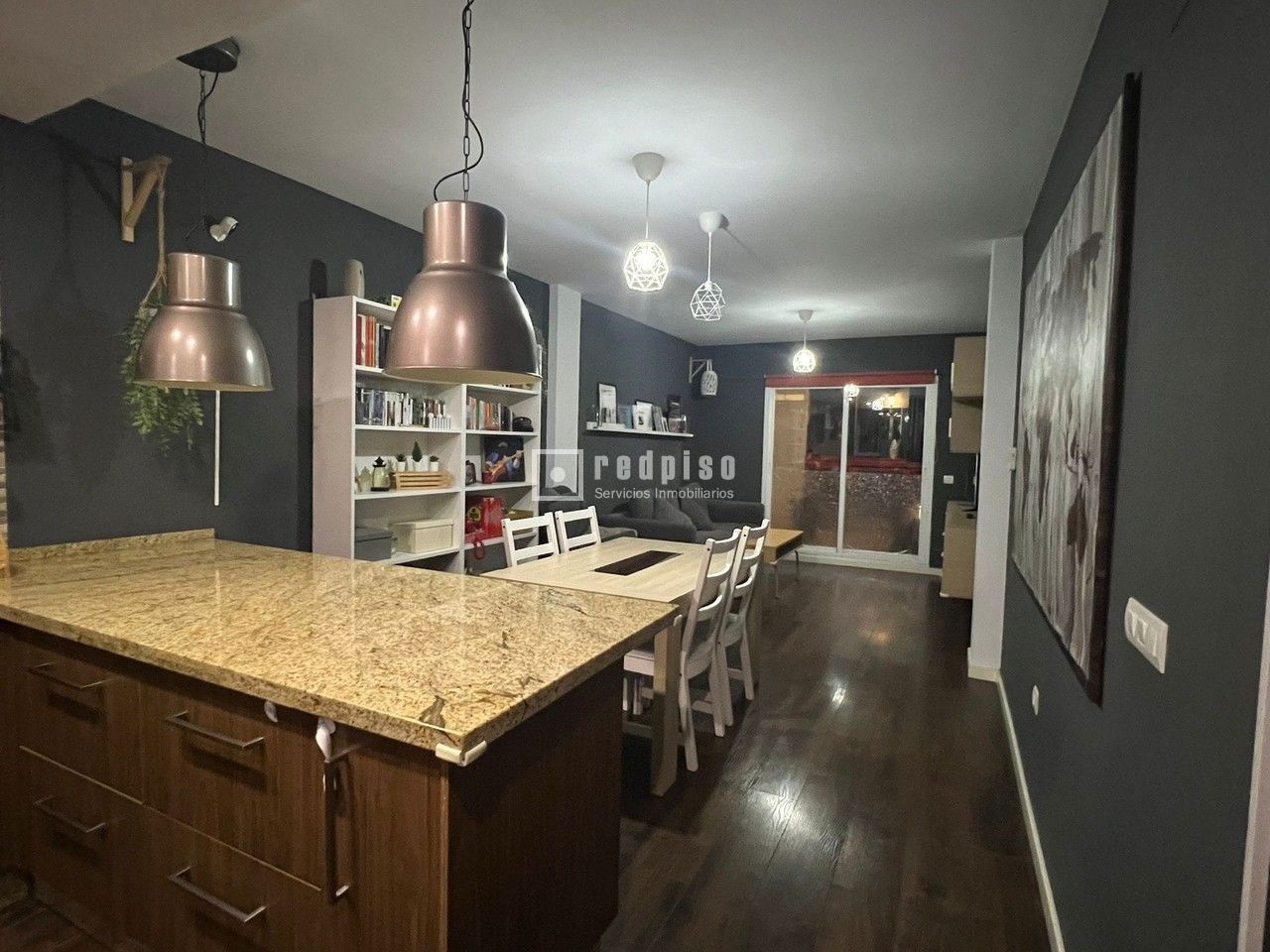 Piso en venta en calle De La Reina Doña Urraca, Fuengirola, Málaga 5/20