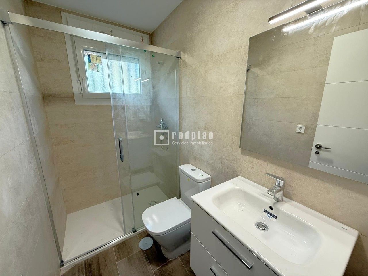 Casa en alquiler en Galapagar, Madrid 6/13