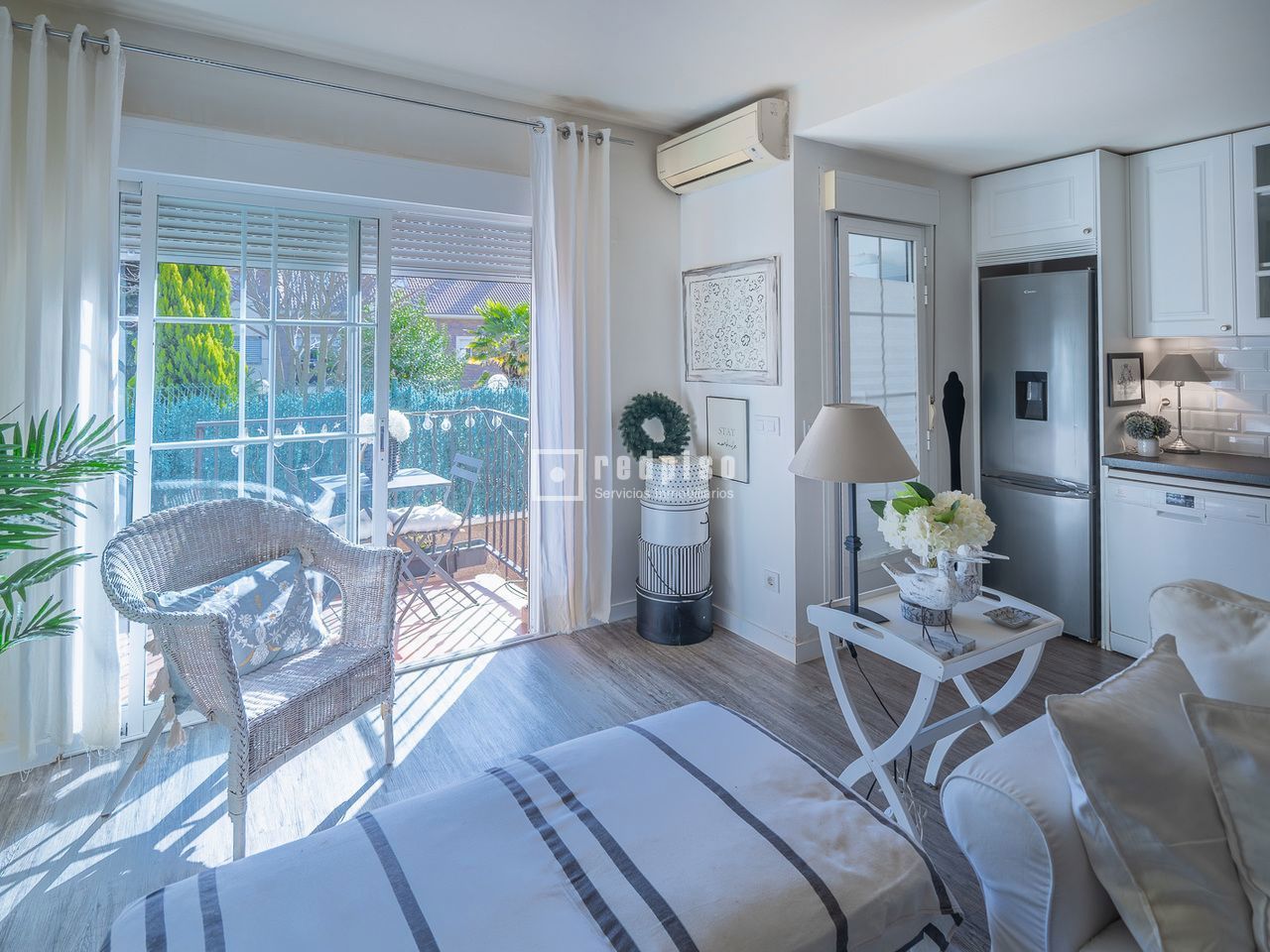 Piso en venta en calle De Cantabria, Arroyomolinos, Madrid 18/31