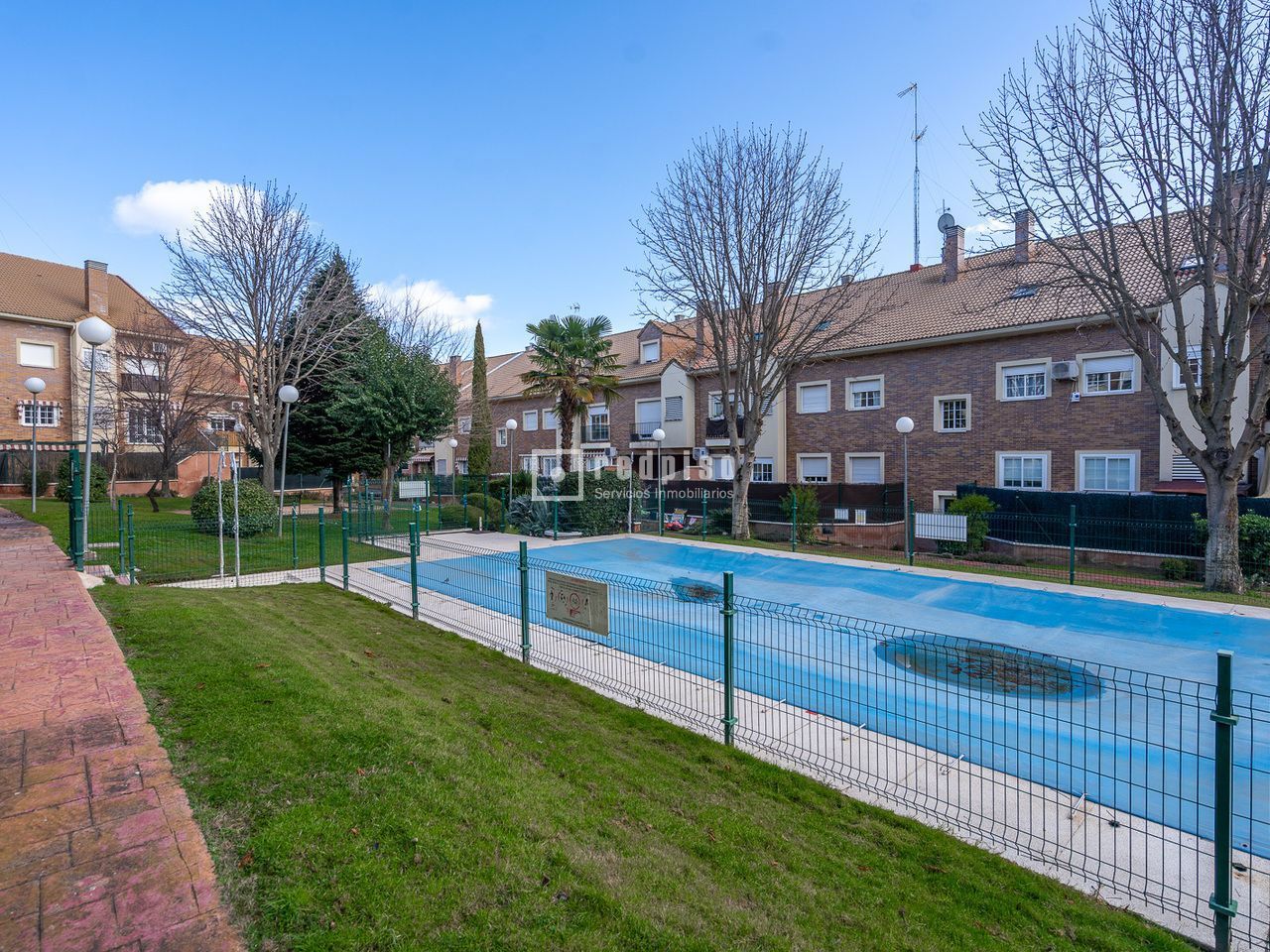 Piso en venta en calle De Cantabria, Arroyomolinos, Madrid 5/31