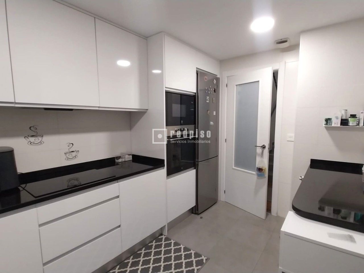 Casa en alquiler en  Rivas-Vaciamadrid, Madrid  3/27