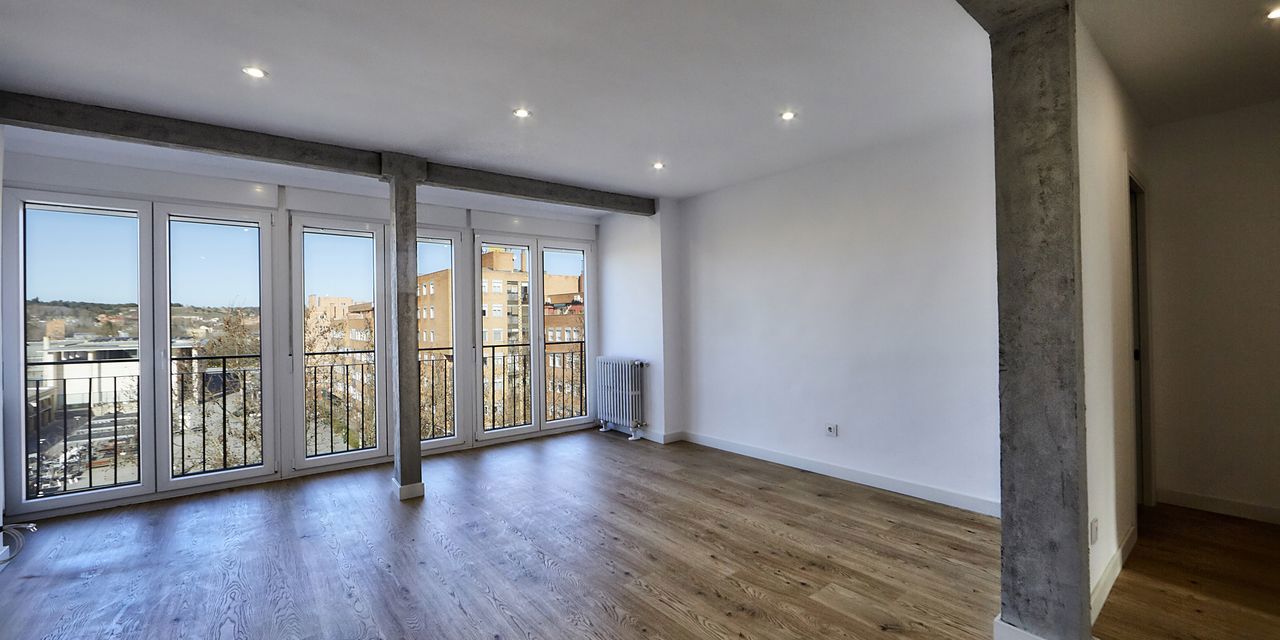 Piso en venta en  calle Mirabel, 54, Valladolid  1/1