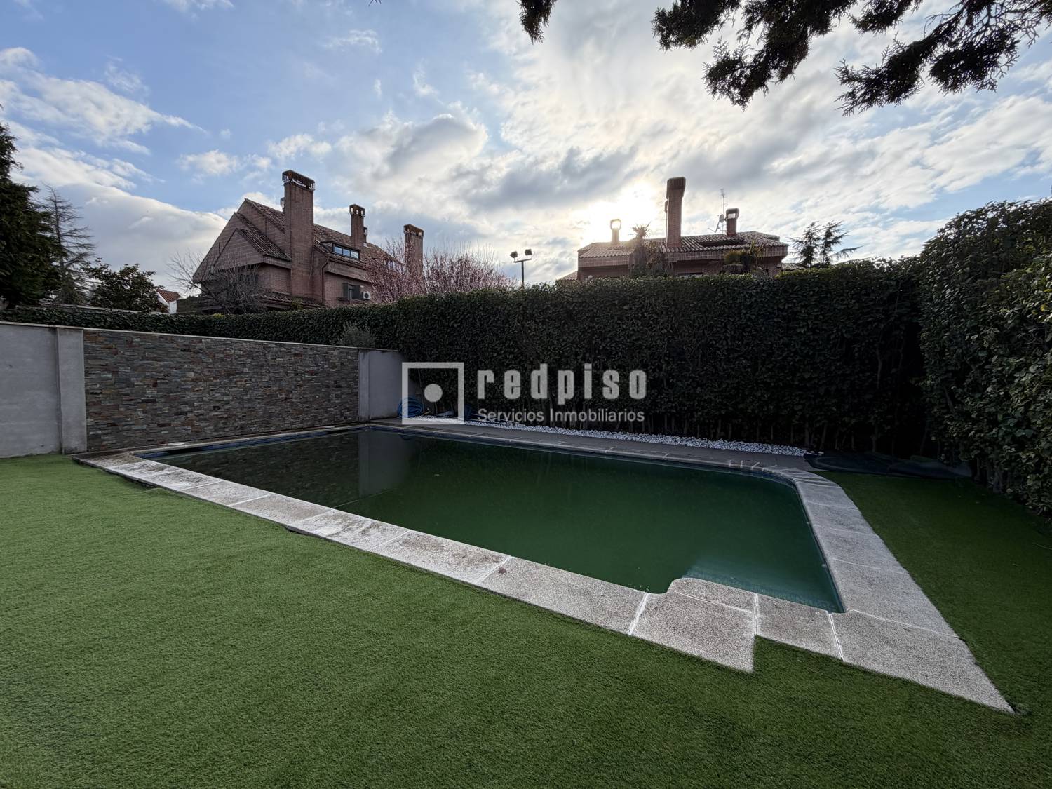 Casa en alquiler en  Pozuelo de Alarcón, Madrid  3/20