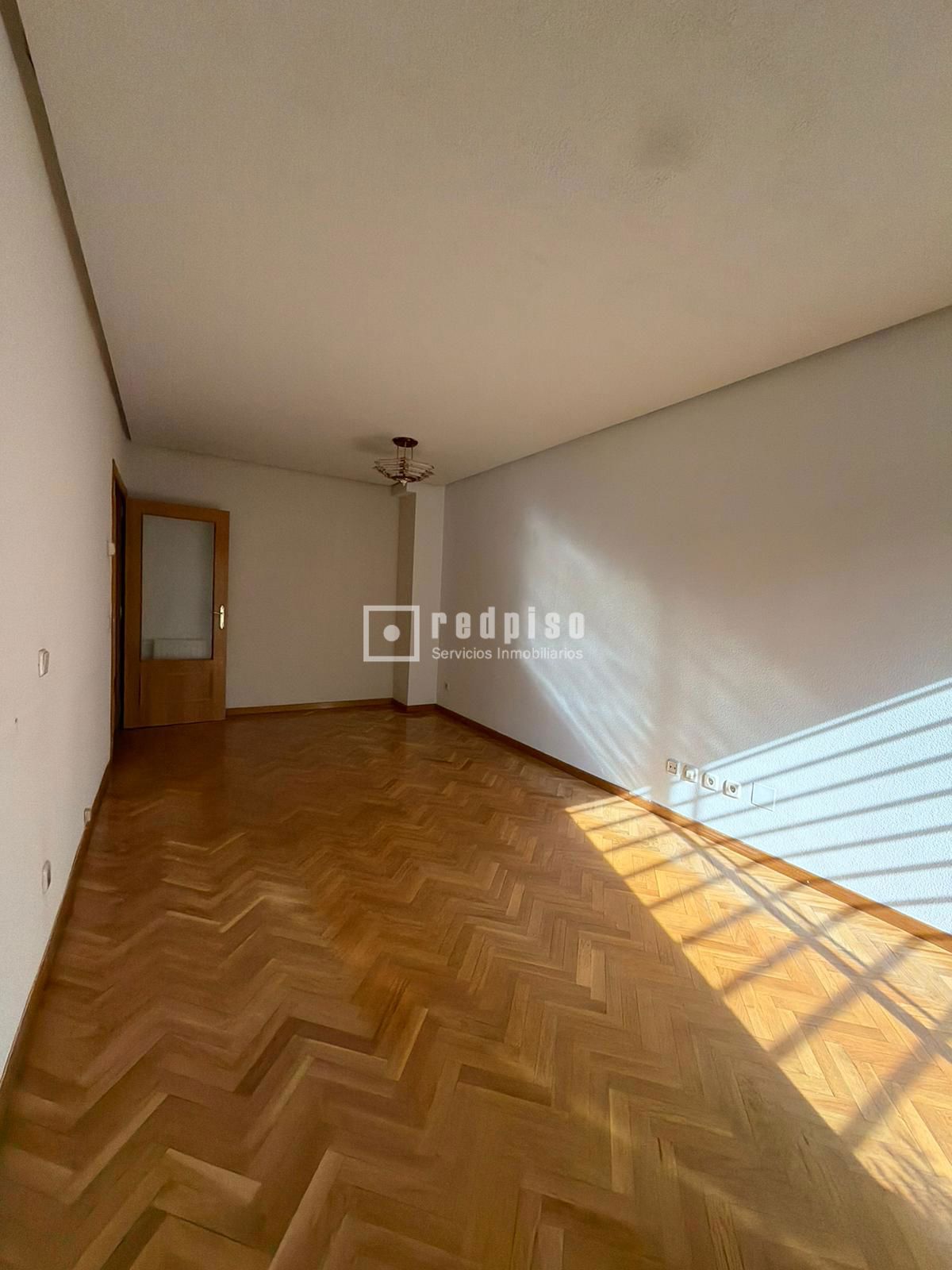 Piso en venta en calle De La Ladera De Los Almendros, Vicálvaro, Madrid 18/29
