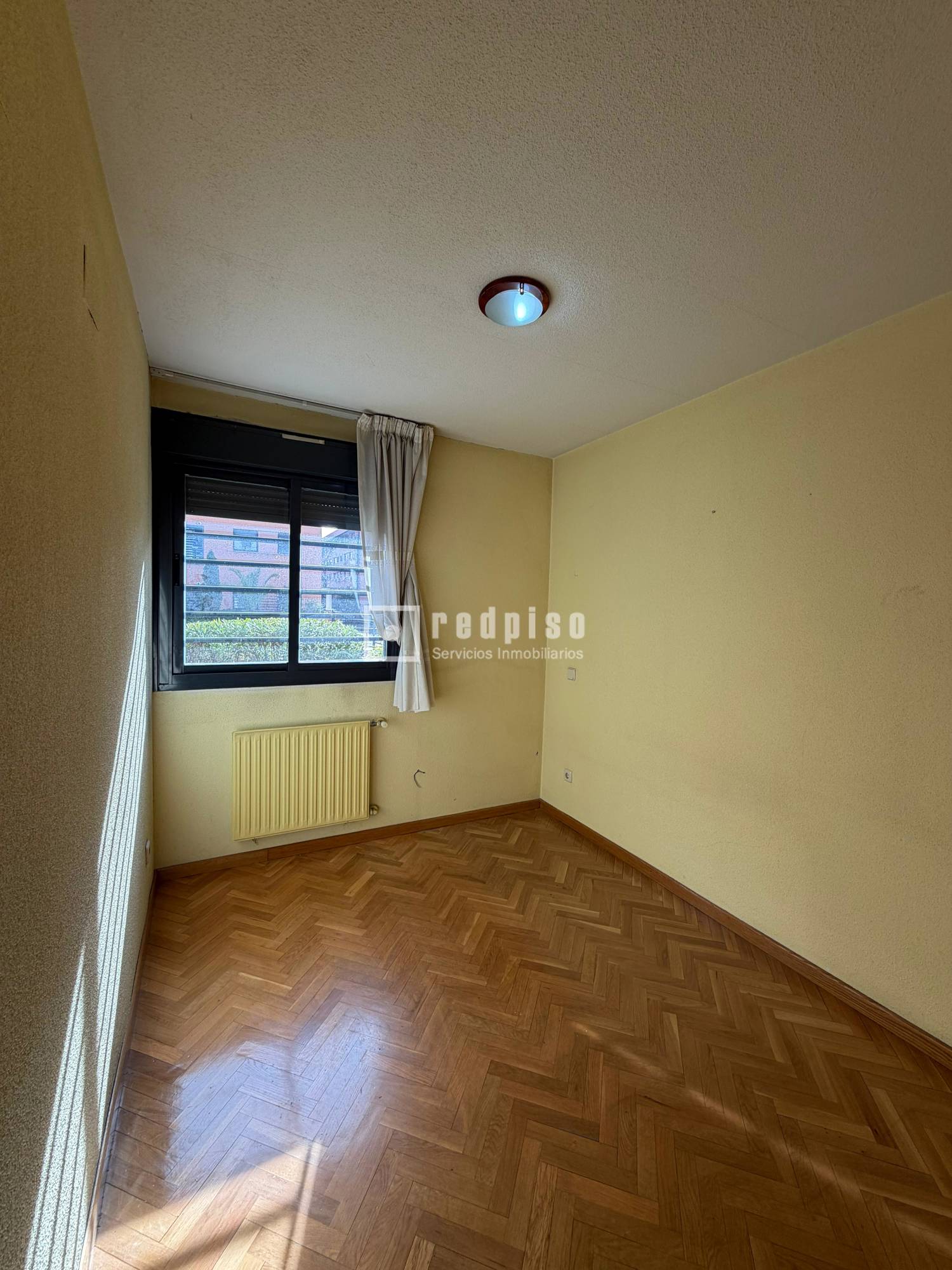 Piso en venta en calle De La Ladera De Los Almendros, Vicálvaro, Madrid 4/29