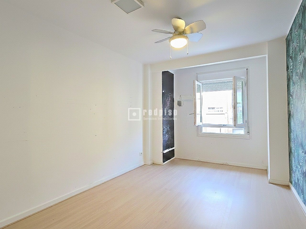 Piso en venta en  Xirivella, Valencia  27/29