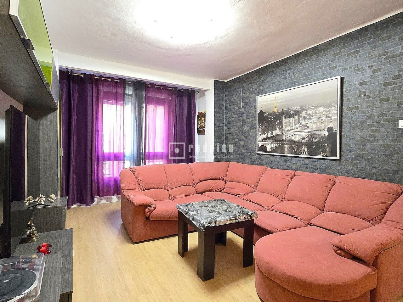 Piso en venta en  Xirivella, Valencia  11/29