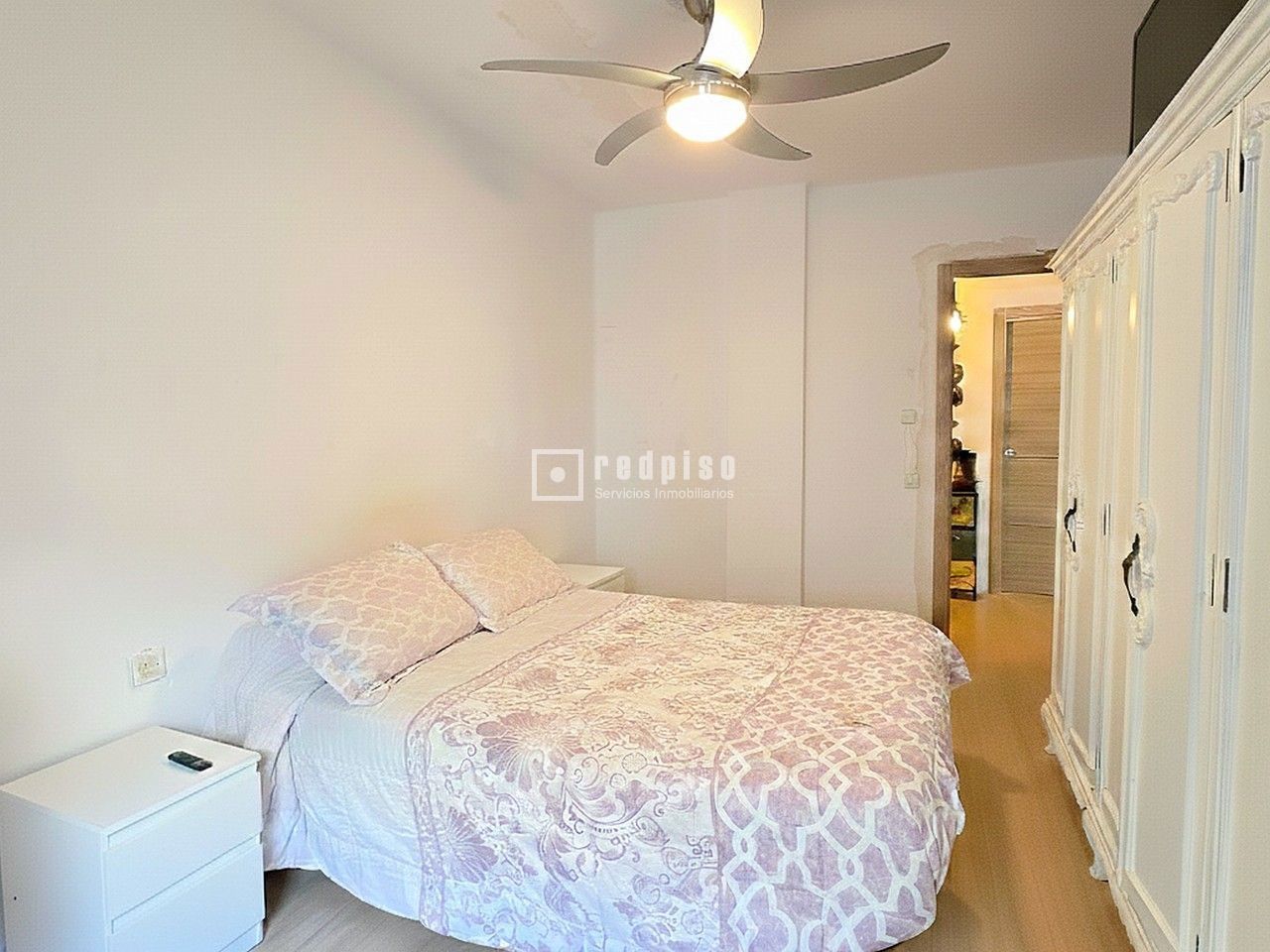 Piso en venta en  Xirivella, Valencia  10/29