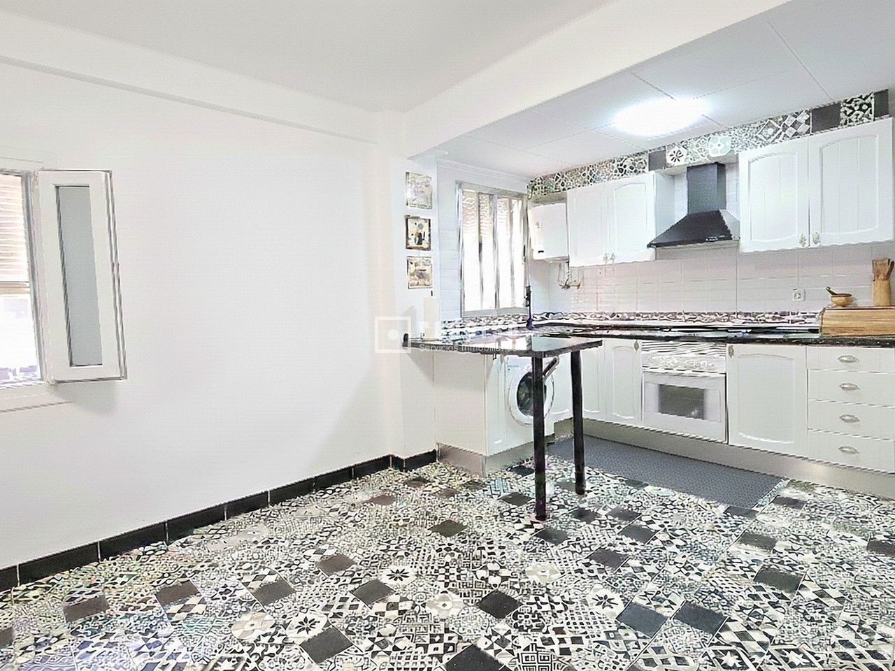 Piso en venta en  Xirivella, Valencia  20/29