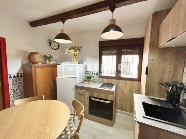 Casa en venta  Valdeavellano, Guadalajara  5/17