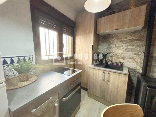 Casa en venta  Valdeavellano, Guadalajara  1/17