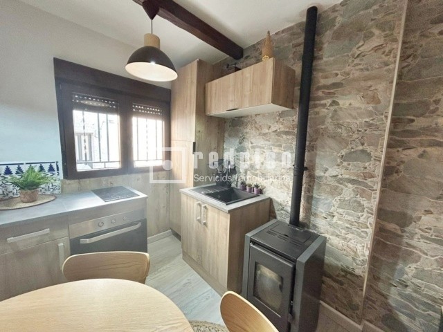 Casa en venta  Valdeavellano, Guadalajara  6/17