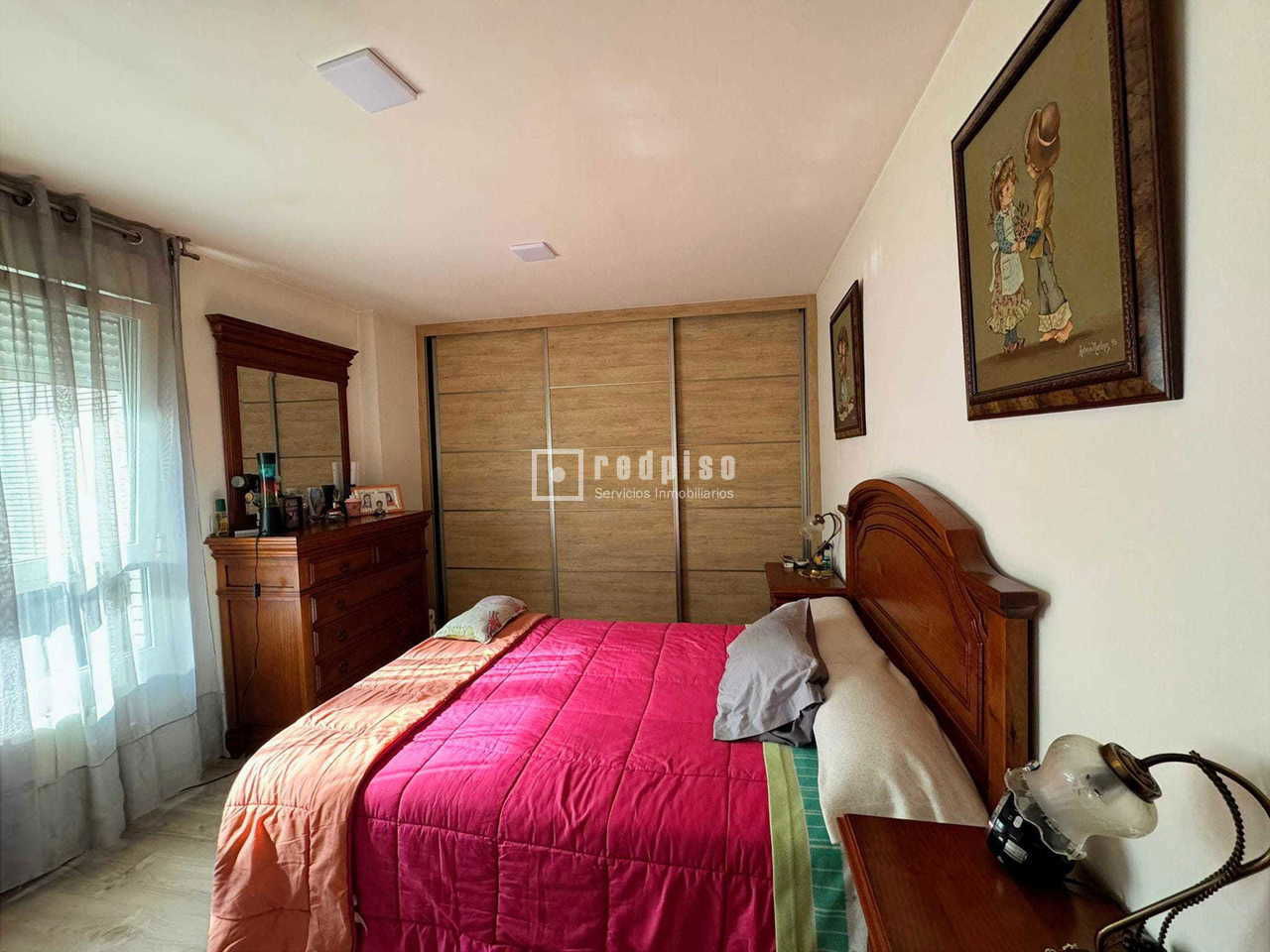 Piso en venta en  avenida de Madrid, Coslada, Madrid  8/18