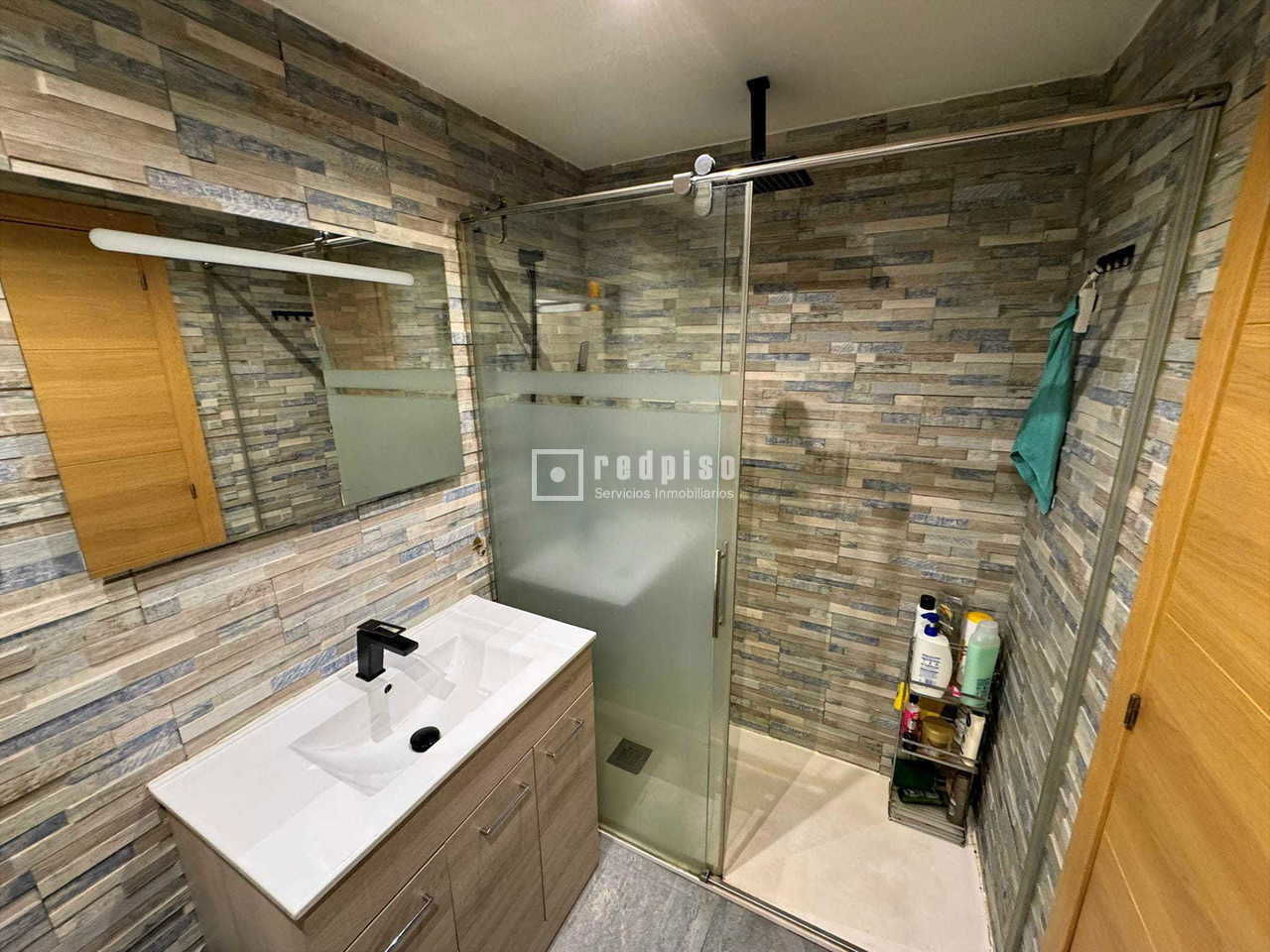 Piso en venta en  avenida de Madrid, Coslada, Madrid  17/18