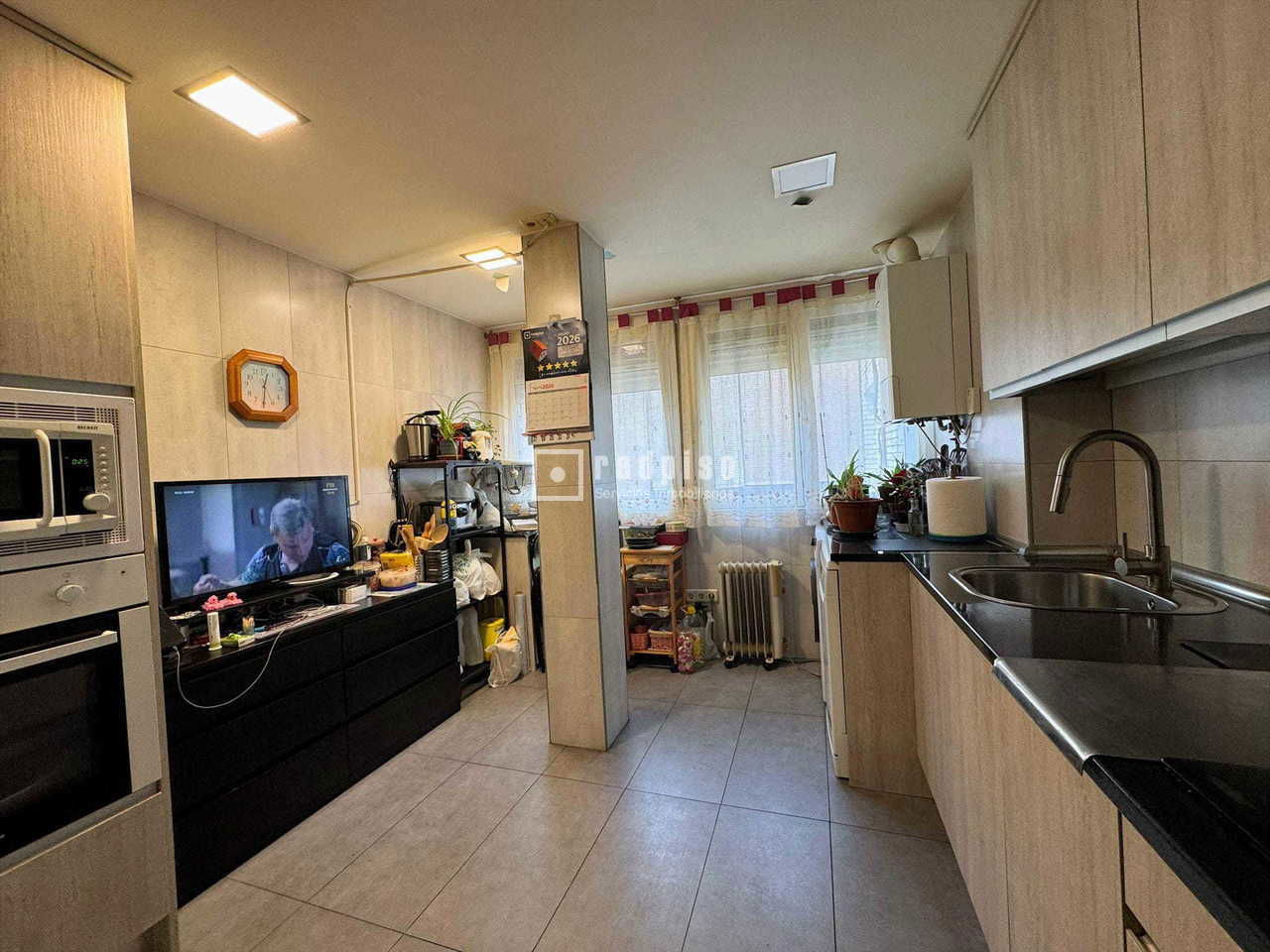 Piso en venta en  avenida de Madrid, Coslada, Madrid  5/18