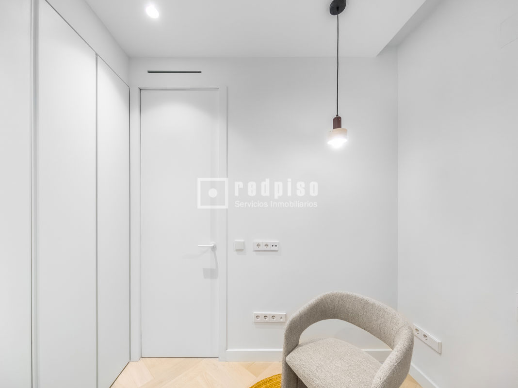 Piso en venta en calle Del Doctor Esquerdo, Madrid, Madrid 27/33