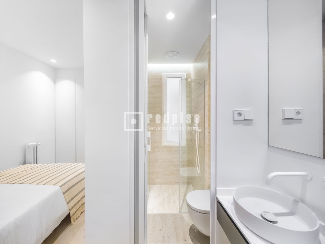 Piso en venta en calle Del Doctor Esquerdo, Madrid, Madrid 22/33