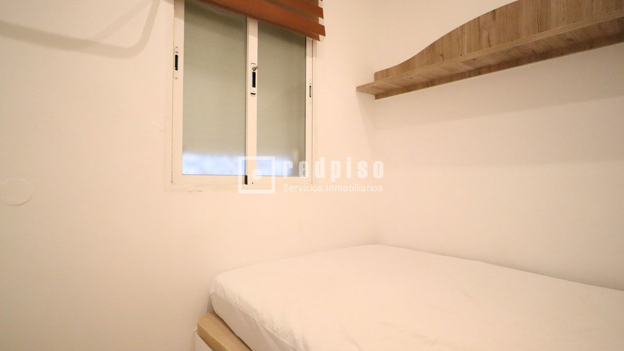 Piso en venta en calle De Monteleón, Madrid, Madrid 14/14