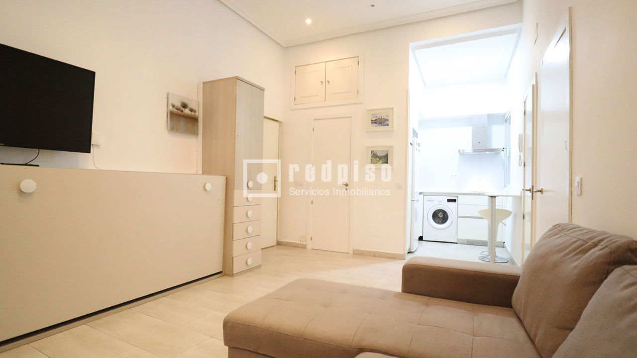 Piso en venta en calle De Monteleón, Madrid, Madrid 3/14