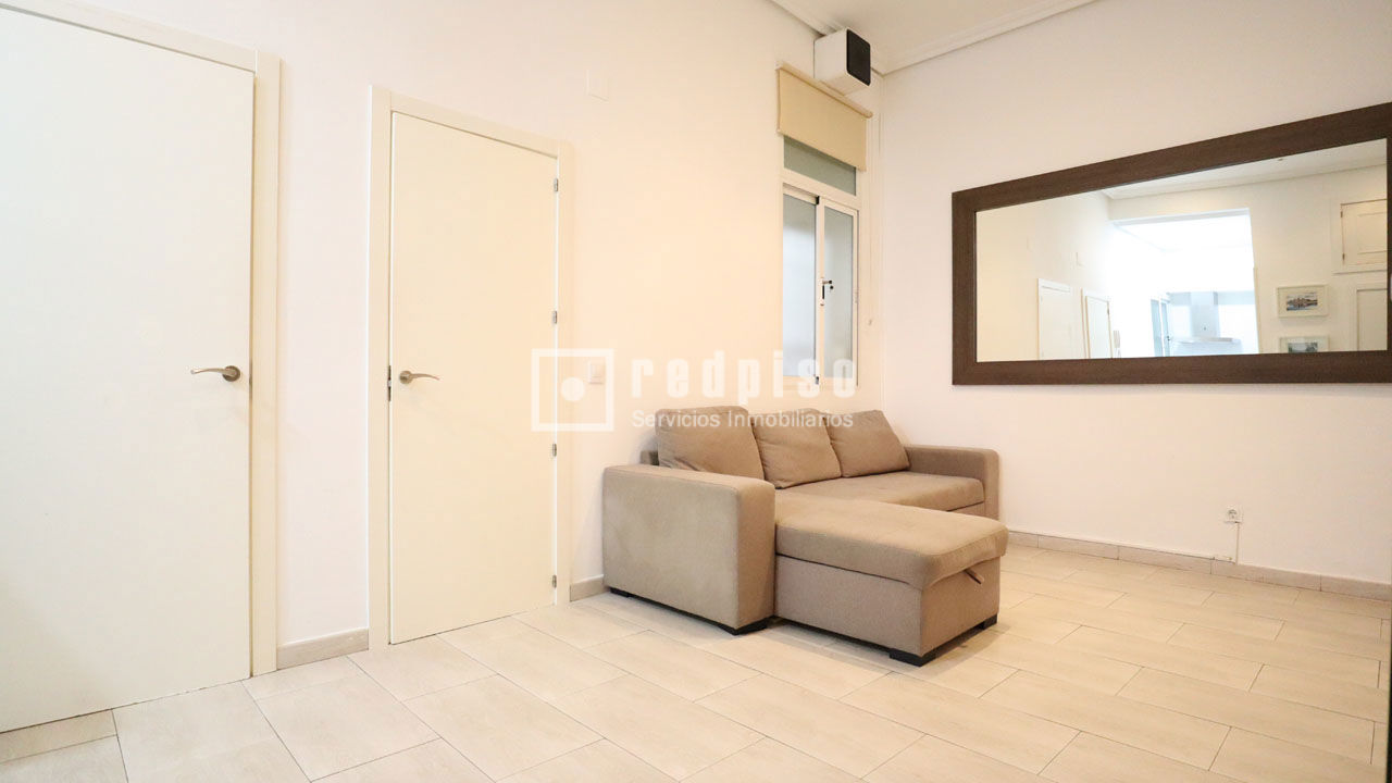 Piso en venta en calle De Monteleón, Madrid, Madrid 2/14